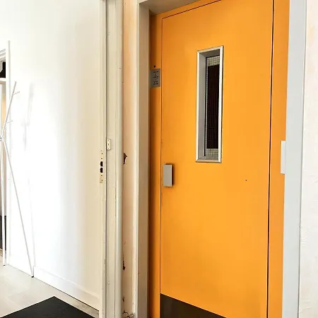 One-bedroom Located In The Charming Of Apartment *